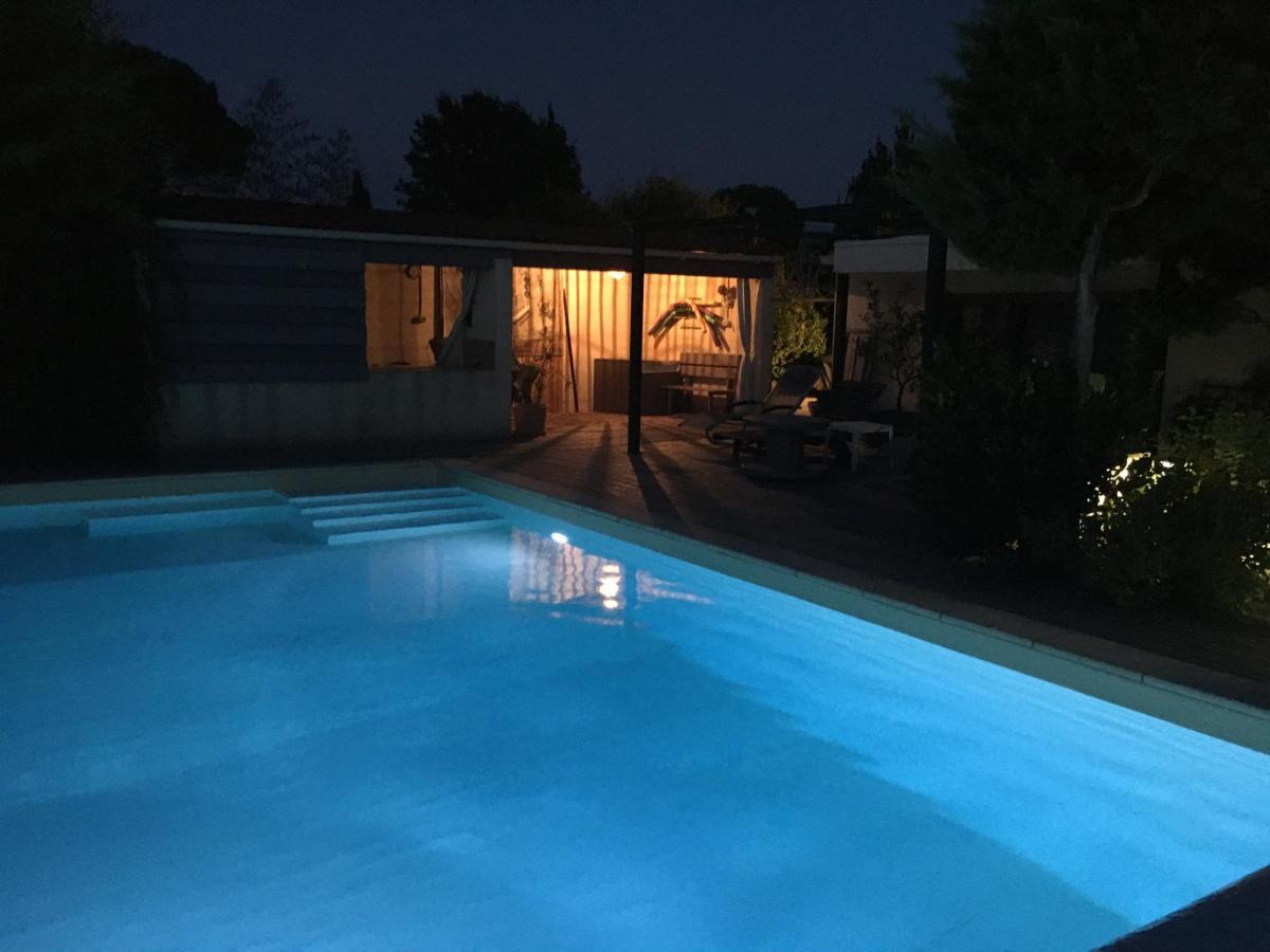 Ferienwohnung soleil lotus Saint-Hilaire-de-Brethmas Exterior foto