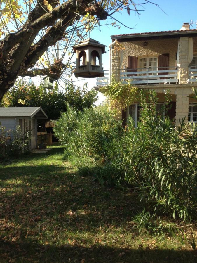 Ferienwohnung soleil lotus Saint-Hilaire-de-Brethmas Exterior foto